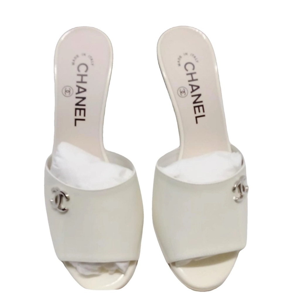 Chanel White Mules with CC Logo and Minimalist Design